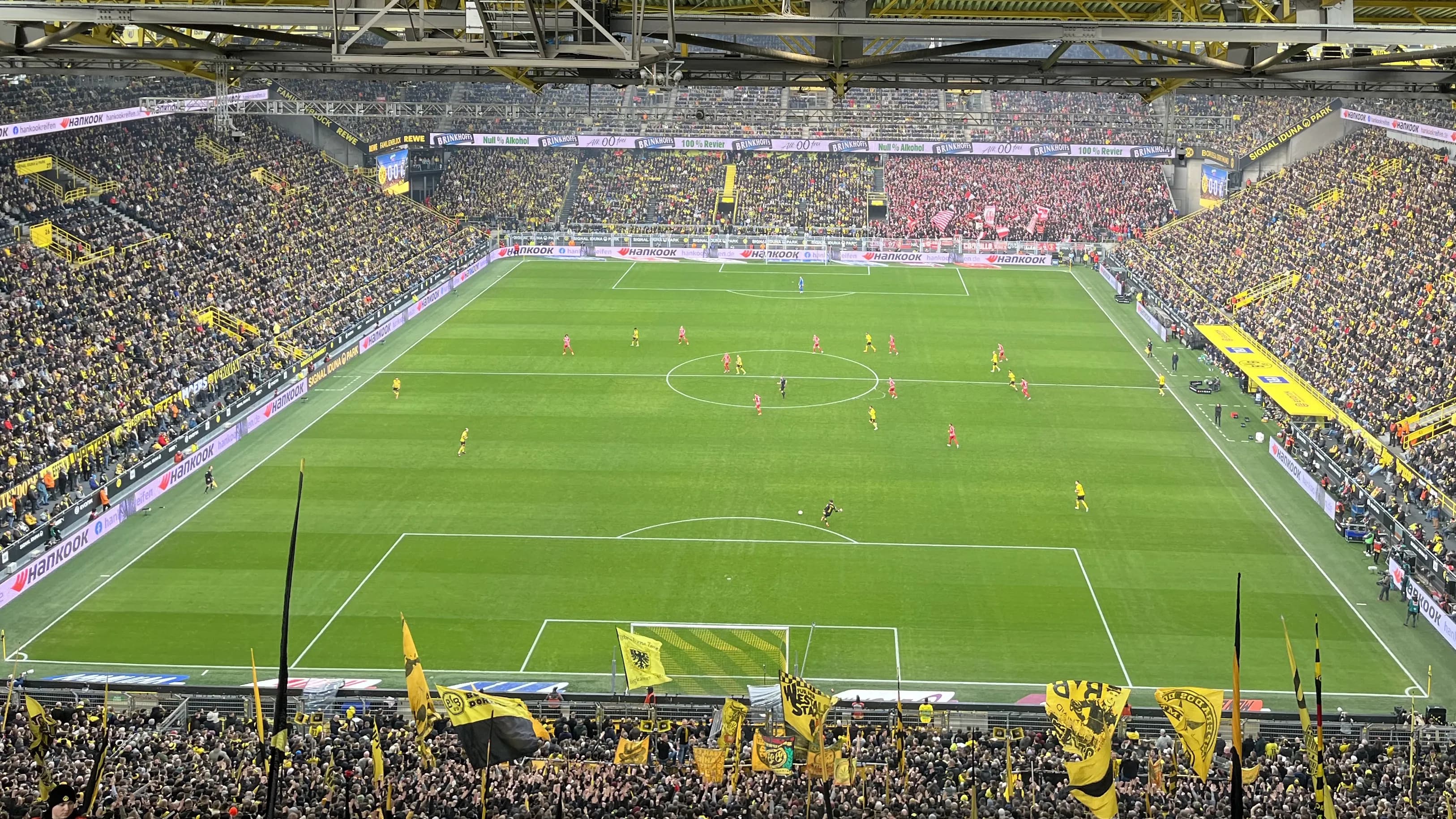 Borussia Dortmund background